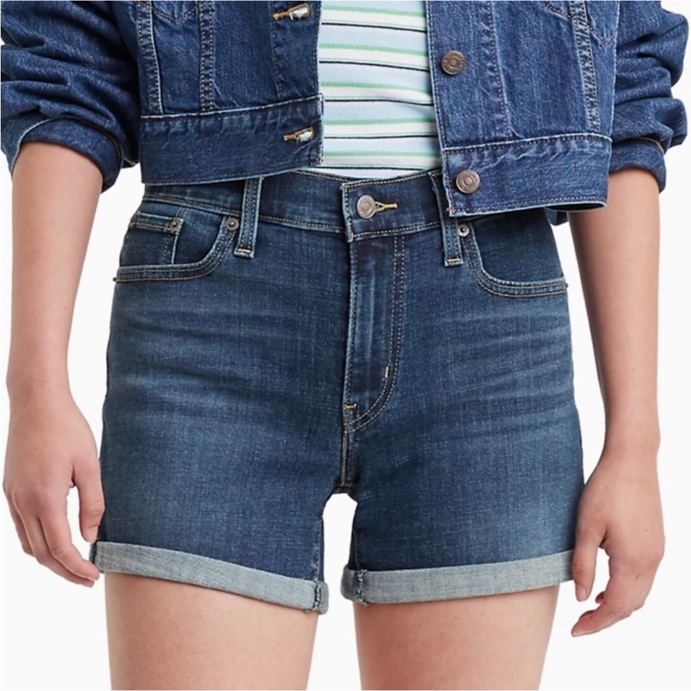 Levis Mid Length Denim Jean Shorts Womens Sz 30